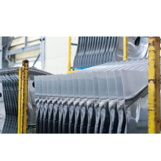 輸送機器用プレス加工（少量多品種生産）のイメージ画像